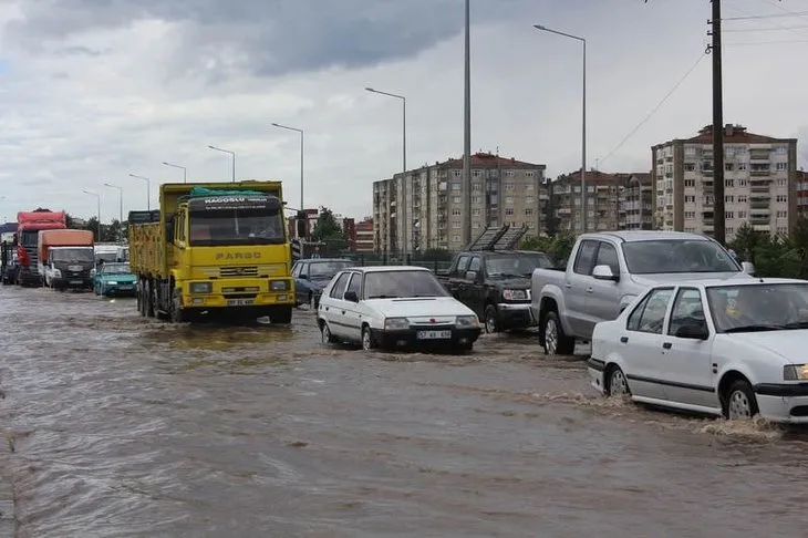 Sinop’ta su baskını ve sel