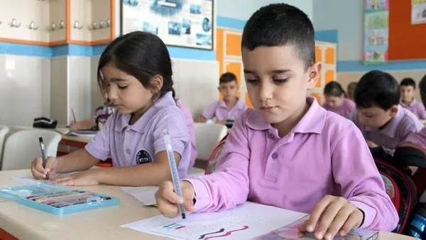 yuz-yuze-egitim-icin-tarih-verdi-bilim-kurulu-uyesi-prof-dr-mustafa-necmi-ilhandan-flas-aciklama-1609692405525.jpg Son dakika: Yüz yüze eğitim için tarih verdi! Okullardaki bulaş nasıl engellenecek? Bilim Kurulu üyesinden flaş açıklamalar - 1