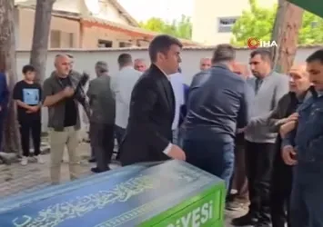 Amasya'da sulama kanalında boğulan çocuk defnedildi
