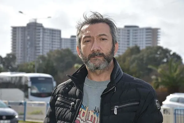 izmirde-kardesleri-ayiran-skuter-kazasinda-carpici-rapor-kirmizi-isik-ve-hiz-detayi-1710067328699.jpeg İzmir'de kardeşleri ayıran skuter kazasında çarpıcı rapor! Kırmızı ışık ve hız detayı... - 6