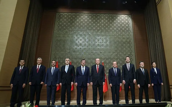 İş dünyasından yeni OVP’ye tam destek: Piyasanın duymak istediği bir yol haritası