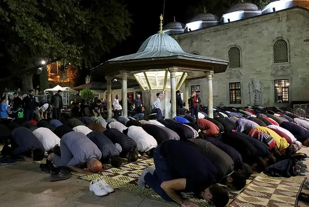 Kayseri ve Kütahya bayram namazı saati 2022: Kayseri ve Kütahya’da Kurban Bayramı namazı saat kaçta kılınacak? Diyanet bayram namazı vakti...