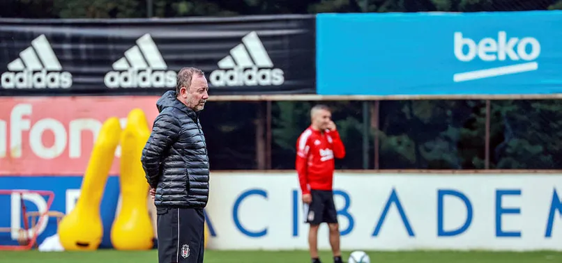 Beşiktaş'ta 5 ayrılık! Sergen Yalçın biletlerini kesti