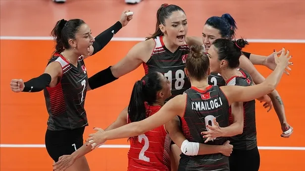 turkiye-kanada-voleybol-maci-hangi-gun-saat-kacta-filenin-sultanlari-kanadanin-karsisina-cikiyor-turkiye-voley-1664952677734.jpg Türkiye-Kanada voleybol maçı hangi gün, saat kaçta? Filenin sultanları Kanada'nın karşısına çıkıyor! Türkiye voleybol maçı hangi kanalda? - 6