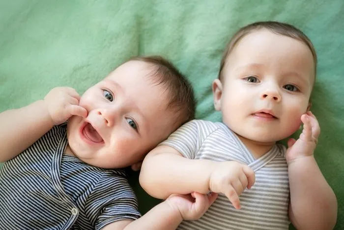 İkizler farklı babalardan olası mümkün mü, daha önce yaşandı mı? Heteropaternal süperfekondasyon nedir, ne anlama gelir?