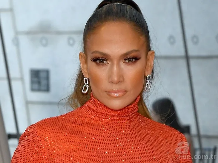 Jennifer Lopez’den Mevlana’lı paylaşım! Türk hayranlarından yoğun ilgi