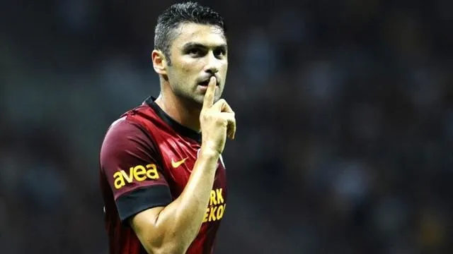 Aslışah Alkoçlar boşanma arefesindeki futbolcu ile... - 1