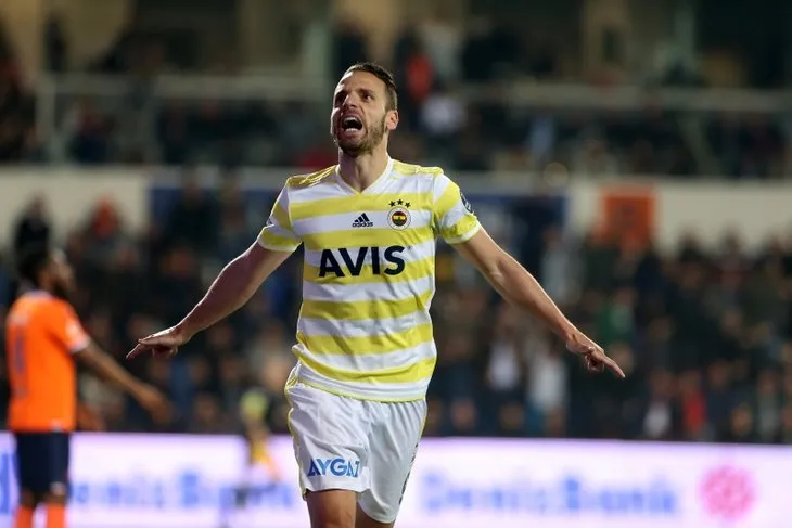 Ersun Yanal 12 oyuncuyu takımda istemiyor