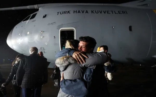 Koca Yusuf uçakları Ukrayna’dan Türkiye’ye döndü