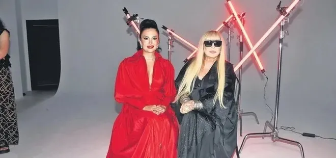 Zerrin Özer: Şarkım sosyal medyaya sızınca çok kızdım