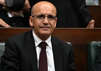 Son dakika | "Kredi kartlarına taksit kaldırılıyor" iddiası! Bakan Şimşek'ten yalanlama: İtibar etmeyin