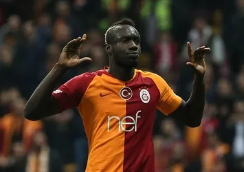 Galatasaraylı Mbaye Diagne'den Galatasaray taraftarına veda: Gel dediler geldim git dediler gittim