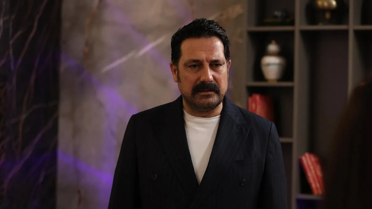 Can Borcu'nun Mehmet'i Bülent İnal: Başımıza gelse perişan olurduk