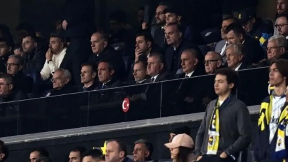 Fenerbahçe taraftarından Ali Koç’a istifa çağrısı