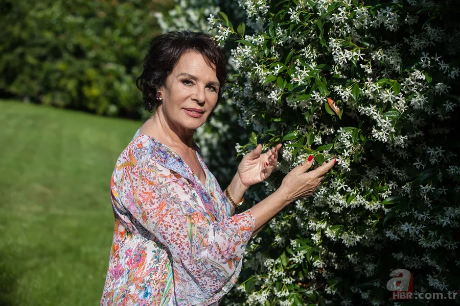 Hülya Koçyiğit: Ameliyat fobim var oradan sağ çıkamam diye korktum 7