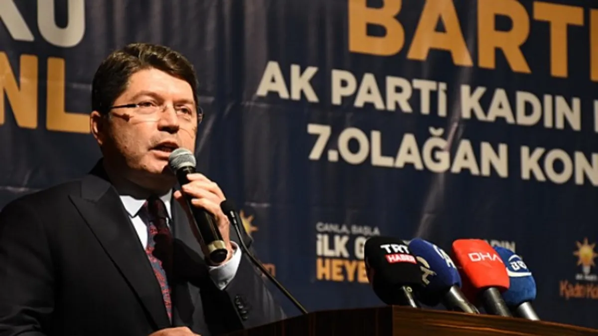 Bakan Tunç'tan terörsüz Türkiye vurgusu: Sıra terörü silahlarıyla birlikte gömmekte