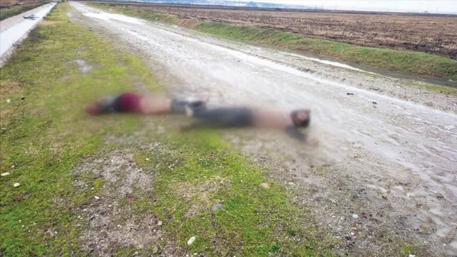 turkiyeden-italyaya-giden-luks-yatta-19-fetocu-yakalandi-1653039575249.jpg Türkiye'den İtalya'ya giden lüks yatta 19 FETÖ'cü yakalandı - 7