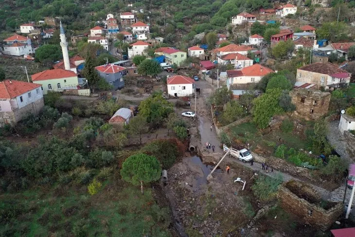 Aydın felaketi yaşadı! Selde 3 kişi can verdi! Dehşete düşüren kareler