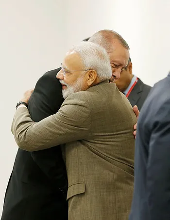 Başkan Erdoğan, Hindistan Başbakanı Narendra Modi’yi kabul etti