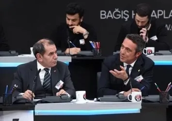 Galatasaray Başkanı Dursun Özbek'ten Fenerbahçe Başkanı Ali Koç'a özel davet!