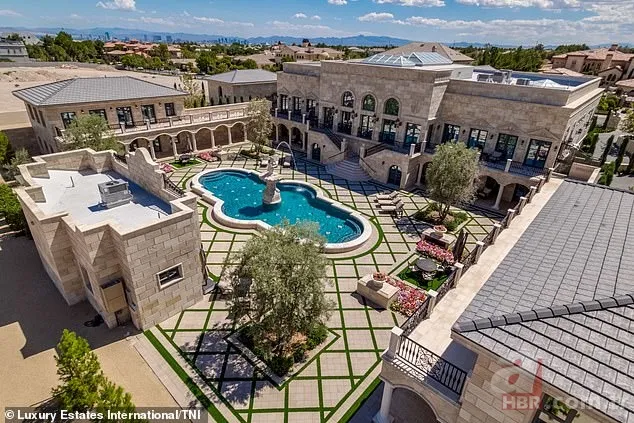 Floyd Mayweather'ın yeni konağı ağızları açık bıraktı! 11