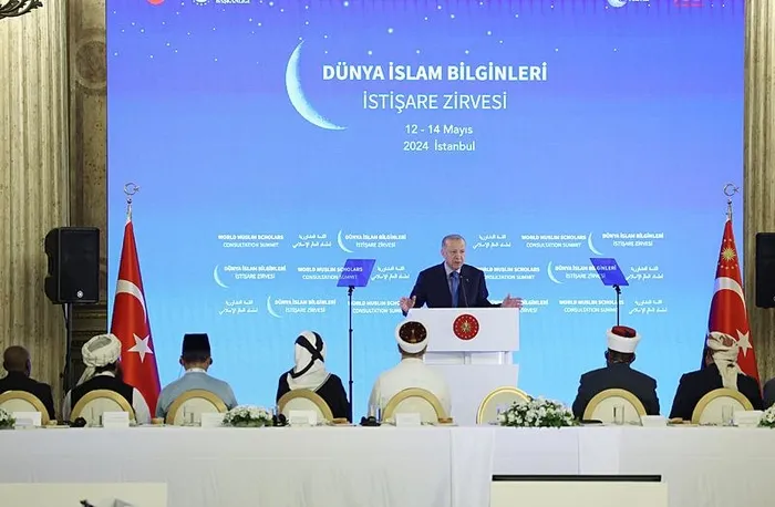 Başkan Erdoğan’dan Dünya İslam Bilginleri Zirvesi’nde dünyaya çağrı: Bütün ülkeleri bir an önce Filistin Devleti’ni tanımaya davet ediyoruz