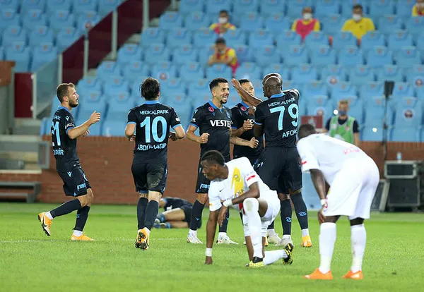Trabzonspor: 3 - Yeni Malatyaspor: 1 | MAÇ SONUCU