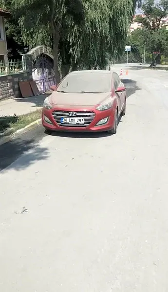 Beylikdüzü’nde isyan ettiren altyapı çalışması! Ekrem İmamoğlu’na oy verdiğim için ellerim kırılsın