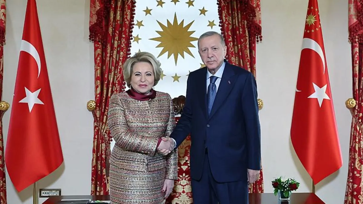 Başkan Erdoğan Dolmabahçe'de Rusya Federasyon Konseyi Başkanı Matviyenko'yu kabul etti
