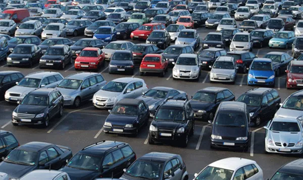 İkinci el otomobilde fiyatlar düşecek mi? İkinci el araba almak isteyenlere uyarı