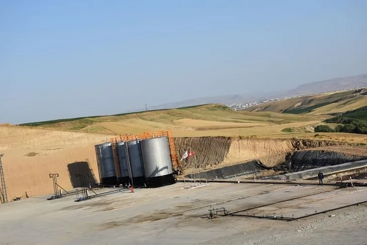 Diyarbakır'da petrol müjdesi bölge halkını sevindirdi: Buğday, arpa ektiğimiz yerden fışkırdı