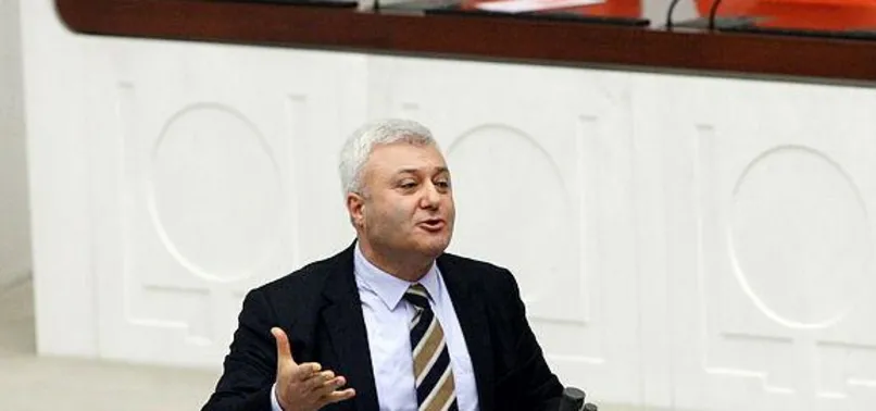 Alengirli medya operasyonlarının uzmanı CHP'li Tuncay Özkan FETÖ'cü Akın İpek'in Merdan Yanardağ'ı fonlamasına ne diyecek?