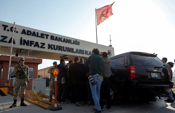 ABD'li Papaz Brunson hakkında karar verildi - 4