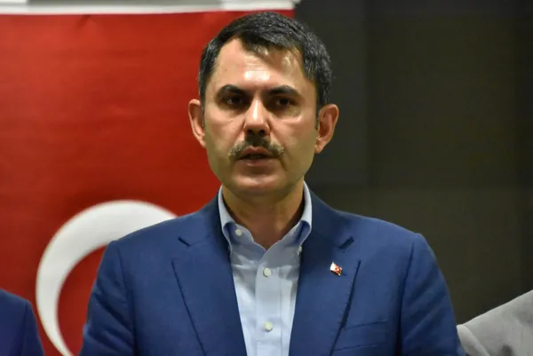 Çevre, Şehircilik ve İklim Değişikliği Bakanı Murat Kurum’dan gönderme: O ‘altılı masa’, bu projeleri hayal etse yapamaz