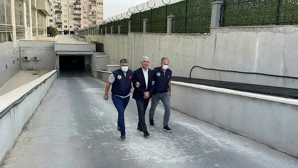 CHP’li Belediyenin makam verdiği terörle iltisaklı Bedrettin Gündeş’in kirli geçmişi gözler önüne serildi! Bakan Soylu Kılıçdaroğlu’na sordu: Bu şahsı tanıdınız mı?