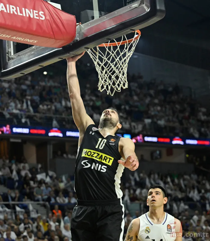 Basketbol maçı boks ringine döndü! Real Madrid-Partizan karşılaşmasında ortalık karıştı 17