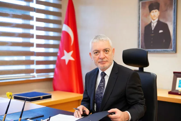 son-dakika-rekabet-kurumu-baskani-birol-kule-acikladi-onumuzdeki-hafta-yayimlanacak-1641892343381.jpg Son dakika: Rekabet Kurumu Başkanı Birol Küle açıkladı! Önümüzdeki hafta yayımlanacak - 1
