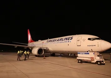 Türk Hava Yolları deprem bölgesinden 296 bin 819 kişiyi tahliye etti