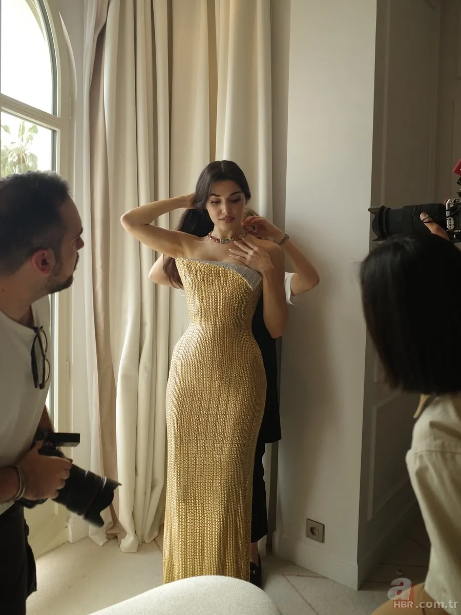 Demet zdemir den G lsim Ali ye T rk Y ld zlar Cannes 2026 ya Damga Vurdu demet-zdemir-den-g-lsim-ali-ye-t-rk-y-ld-zlar-cannes-2026-ya-damga-vurdu