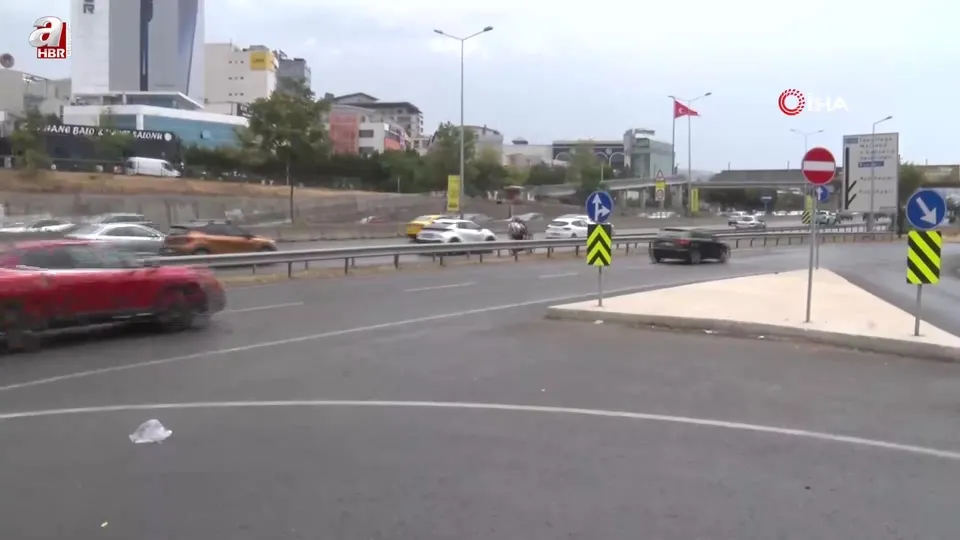 İstanbul’da beklenen yağmur başladı