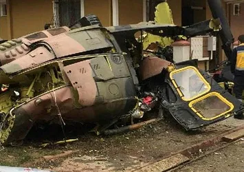 Helikopter enkazında çalışmalar başladı