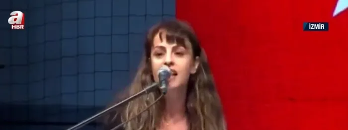 İzmir Barosu Genel Kurulu'nda sözde avukat Aryen Turan'dan TSK'ya iftira terör örgütü PKK'ya destek! - 1