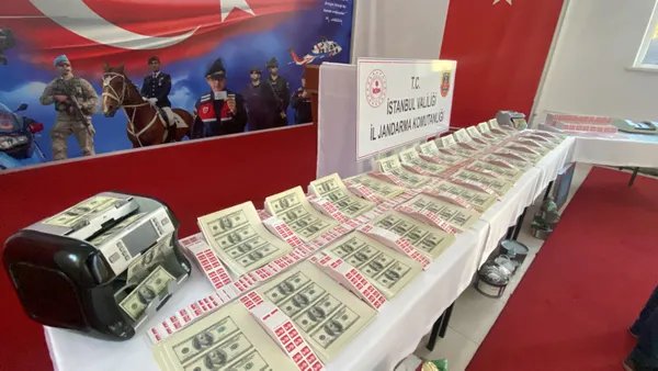İstanbul'da kalpazan operasyonu! "Darphane" baskınında şoke eden olay - 3