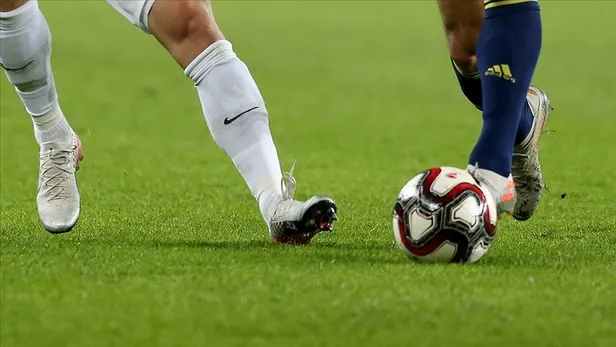 Ara transfer sezonu ne zaman bitiyor? 2022-2023 Süper Lig ikinci transfer sezonu hangi tarihte sona erecek? GS, FB, BJK...