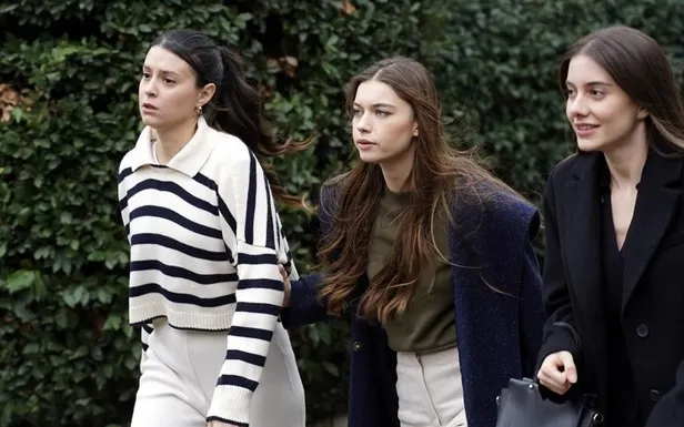 yali-capkini-star-tv-canli-izle-yali-capkini-20-bolum-kesintisiz-full-hd-anlik-canli-izleme-linki-halis-aga-he-1675443507209.jpg Seyran Halis Ağa'ya her şeyi anlattı mı? Yalı Çapkını 20. son bölüm izle! Yalı Çapkını yeni bölümünde neler yaşandı? - 4