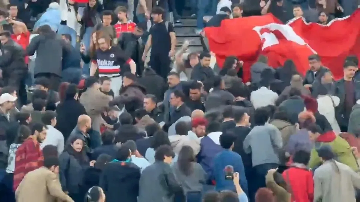 ODTÜ'de Türk bayrağı açan öğrencilere saldıran 6 şüpheli yakalandı!