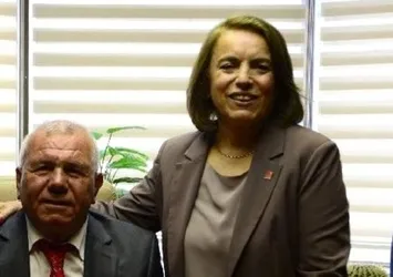 'Kaçağa geçit yok' diyen CHP'li belediye başkanının oyunu kısa sürdü: Arsa tapusuna havuzlu villa