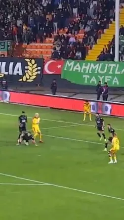 Aslan'ın genç yıldızı sahnede