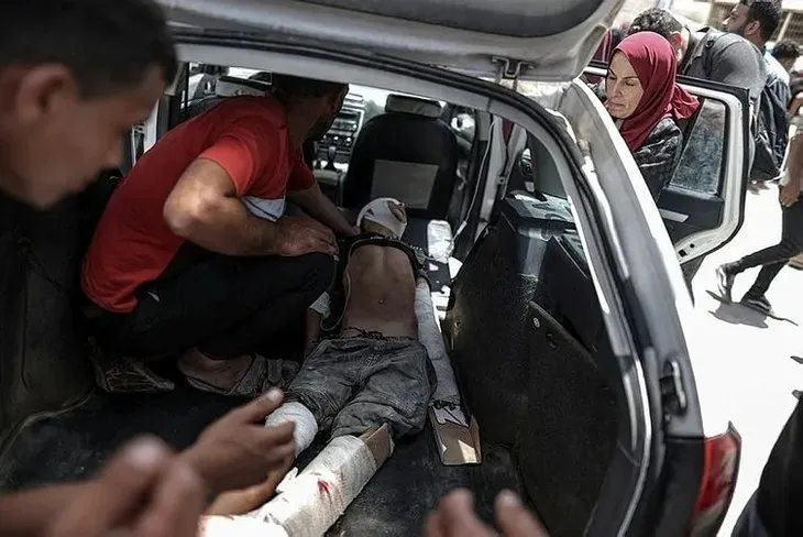 Katil İsrail’in Nusayrat Katliamı sonrası sokaklar ölülerle doldu! Netanyahu’nun talimatıyla 3 kampa birden saldırı