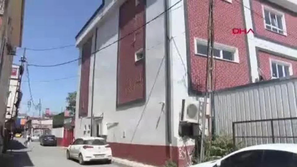İstanbul’da lisede vahşet! Öğrenci okul müdürünü silahla vurdu | O anları kayda alıp paylaştı: Kafasına sıktım